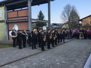 230 let tovarne usnja