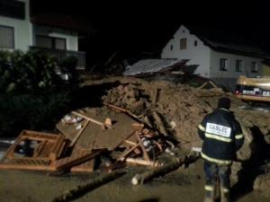 Zaradi plazu evakuirane tri hiše