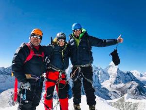 48092400_1183305638537059_957109375737004032_n