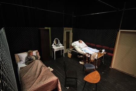 CAS-ZA-DVE-Cvetka-Videc-in-Anita-Repnik