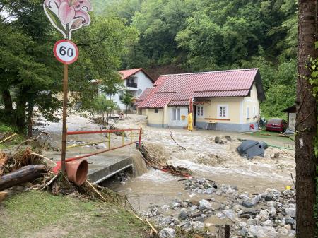 Poplave, plazovi, avgust 2023