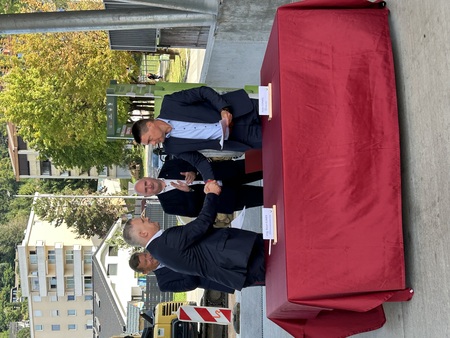 Podpis pogodbe za sofinanciranje preobrazbe daljinskega ogrevanja