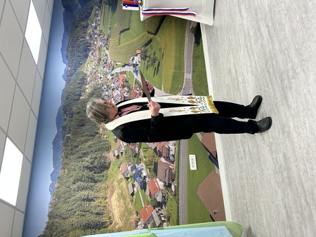 Župnik Jože Pribožič