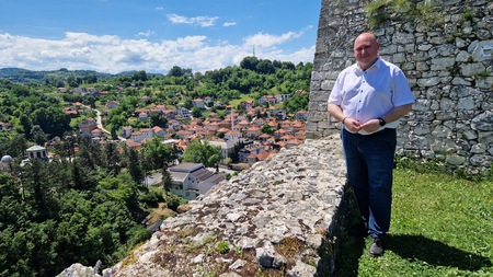 Občinska delegacija na delovnem obisku v Tešnju